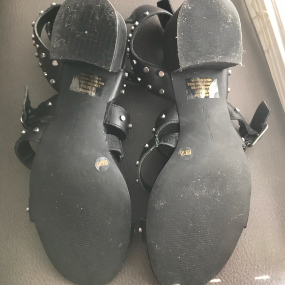 SOLD ✅ - Picture 6 of 6